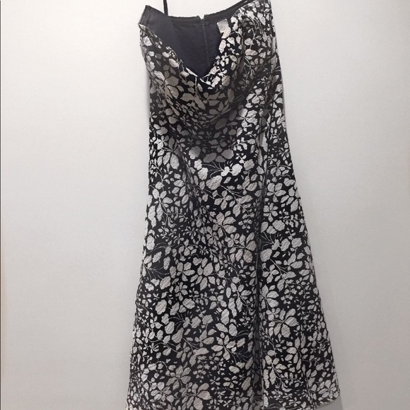 Strapless dress - Picture 2 of 2